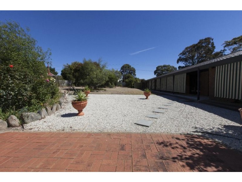 7 High Street West, Ararat VIC 3377