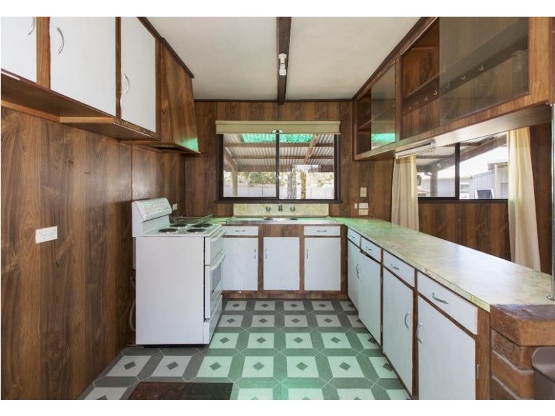 77 Churchill Avenue, Ararat VIC 3377