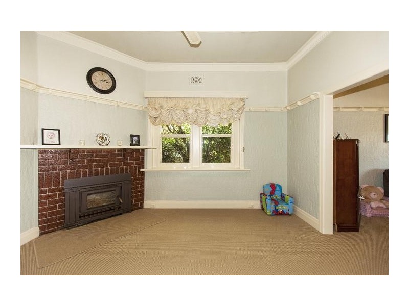 9 Vincent Street, Ararat VIC 3377