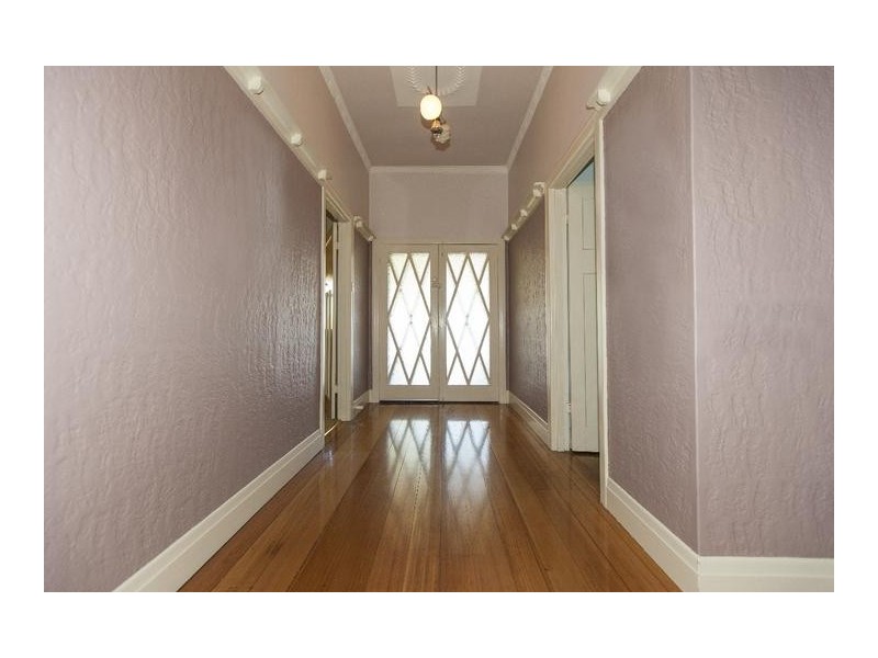 9 Vincent Street, Ararat VIC 3377