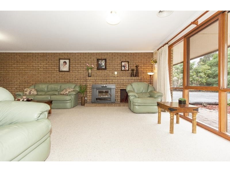 17 Golf Links Rd, Ararat VIC 3377