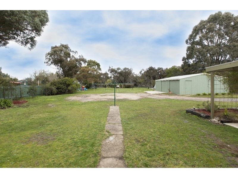 17 Golf Links Rd, Ararat VIC 3377