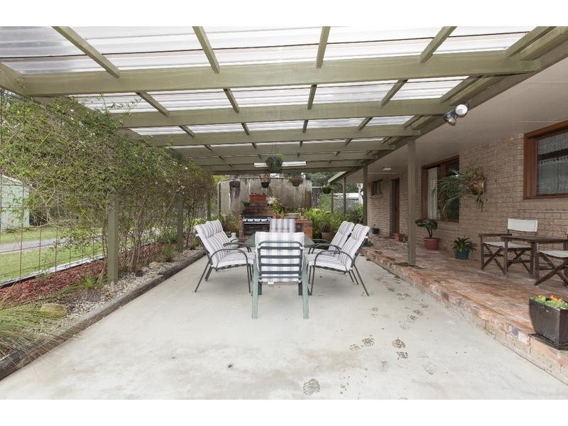 17 Golf Links Rd, Ararat VIC 3377