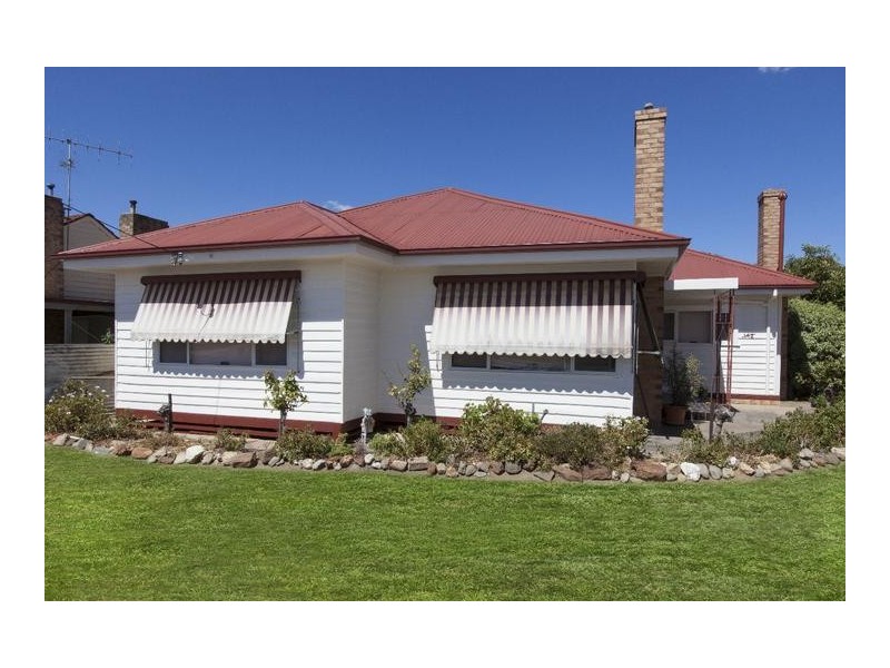 142 Moore Street, Ararat VIC 3377