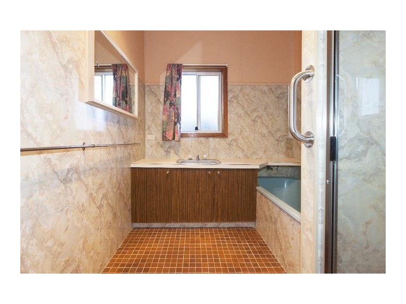 142 Moore Street, Ararat VIC 3377