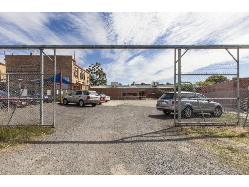 64 High Street, Ararat VIC 3377