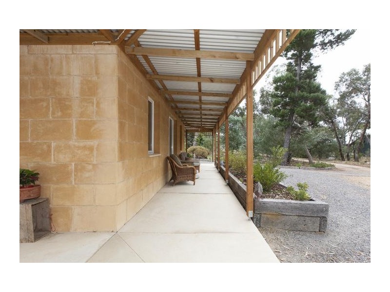 11 Crebbins Lane, Ararat VIC 3377