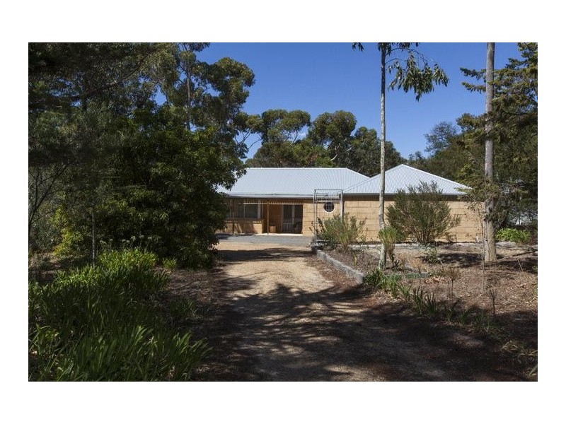 11 Crebbins Lane, Ararat VIC 3377
