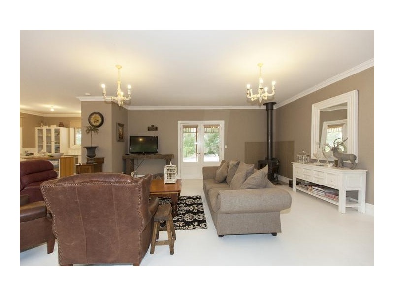 11 Crebbins Lane, Ararat VIC 3377
