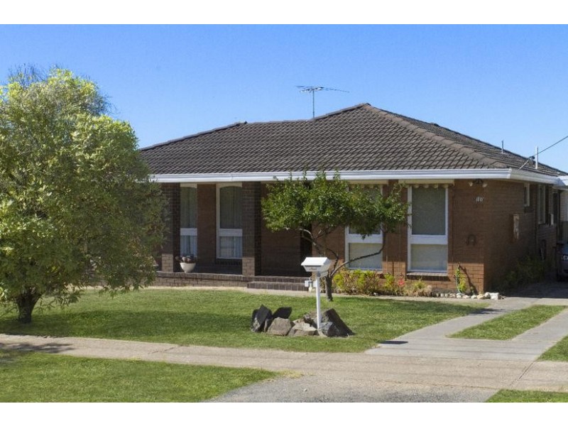 17 High Street West, Ararat VIC 3377
