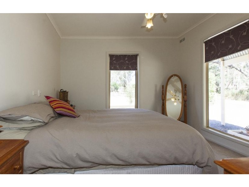 26 Morella Road, Ararat VIC 3377