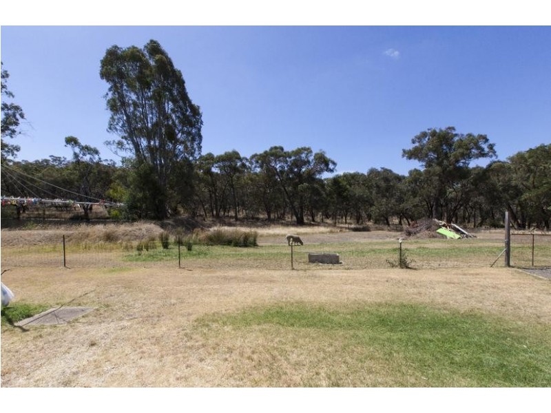 26 Morella Road, Ararat VIC 3377