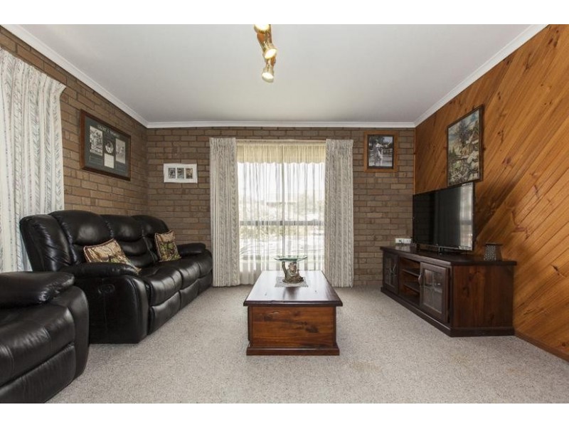 7 Kneebone Street, Ararat VIC 3377