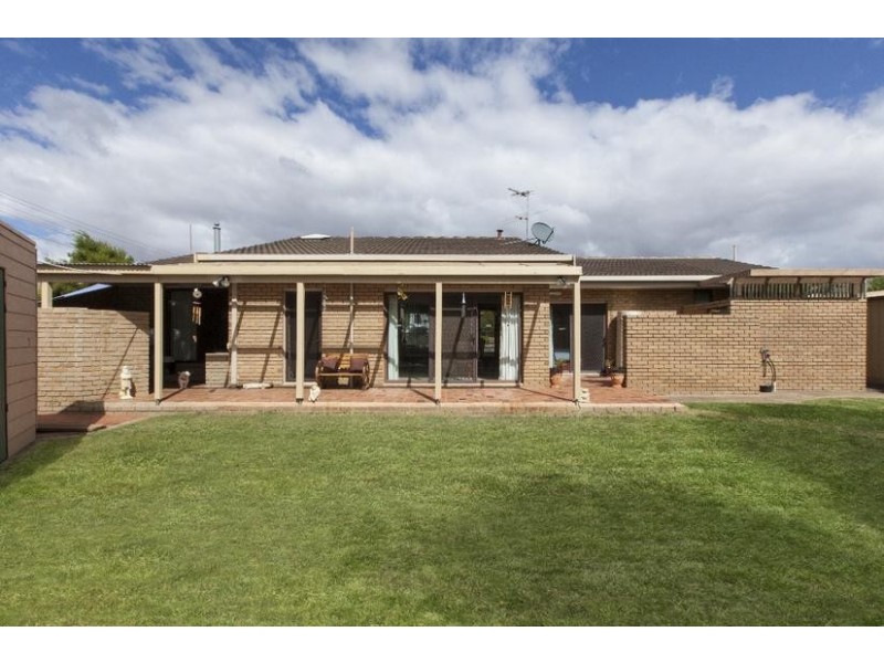 7 Kneebone Street, Ararat VIC 3377