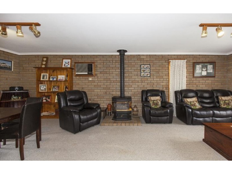 7 Kneebone Street, Ararat VIC 3377