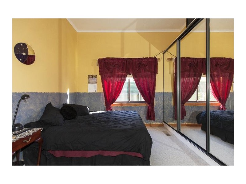 42 Grano Street, Ararat VIC 3377