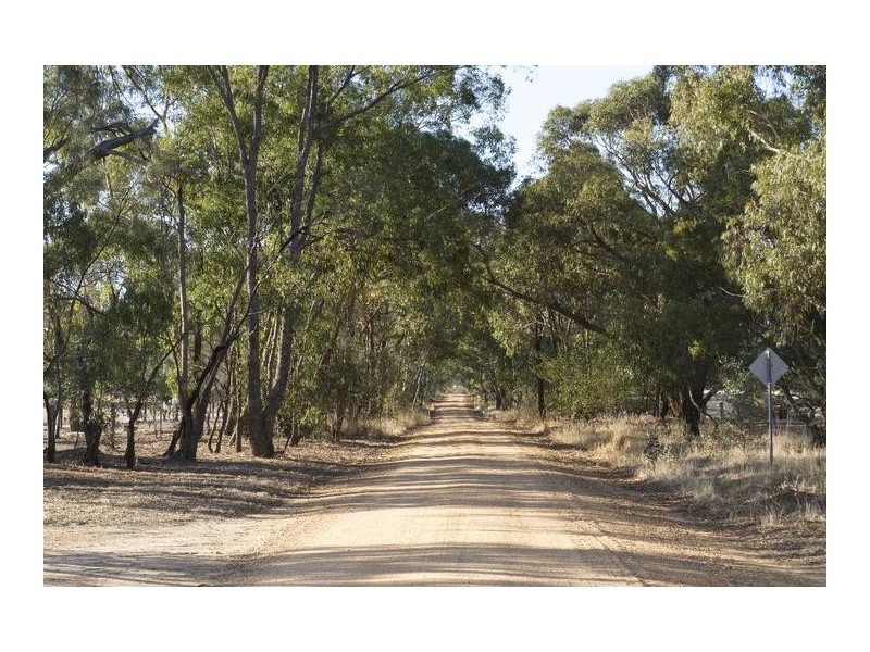 8 Saw Pit Flat Road, Ararat VIC 3377