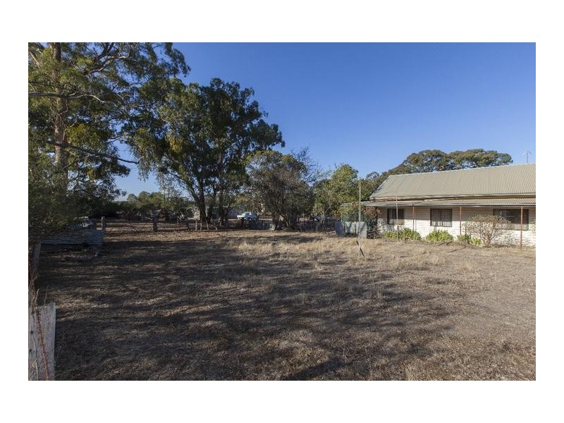 8 Saw Pit Flat Road, Ararat VIC 3377