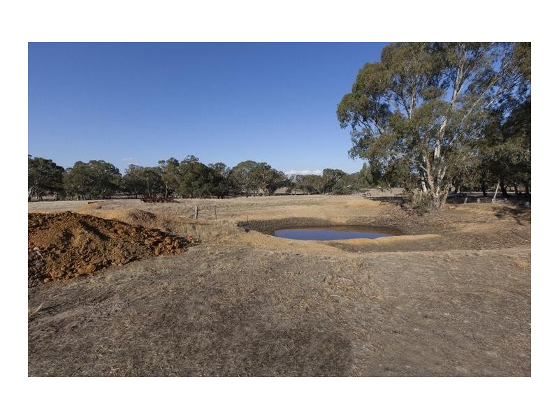 8 Saw Pit Flat Road, Ararat VIC 3377