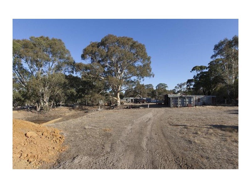 8 Saw Pit Flat Road, Ararat VIC 3377