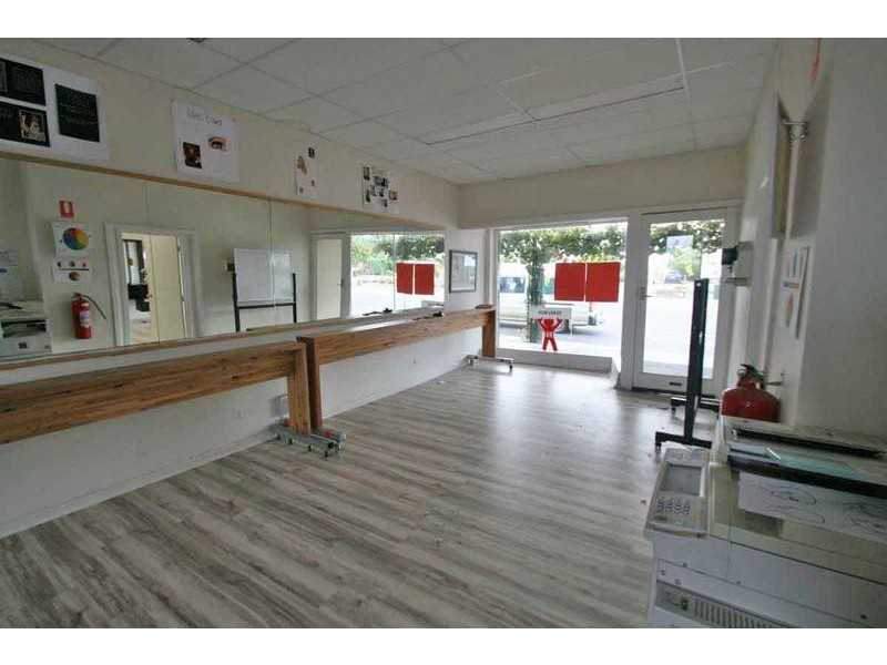 194-196 Barkly Street, Ararat VIC 3377