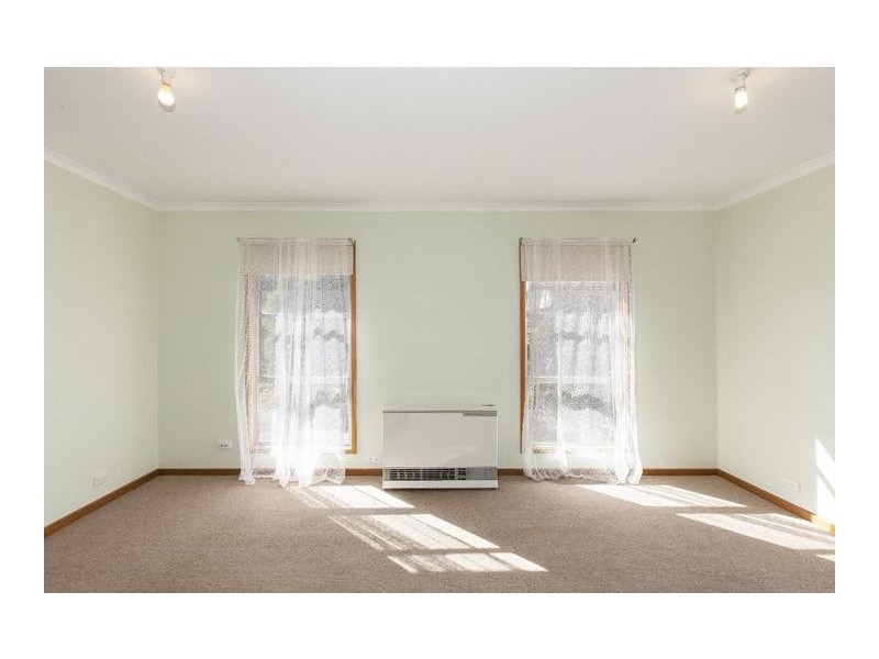 13 Grevillea Court, Ararat VIC 3377