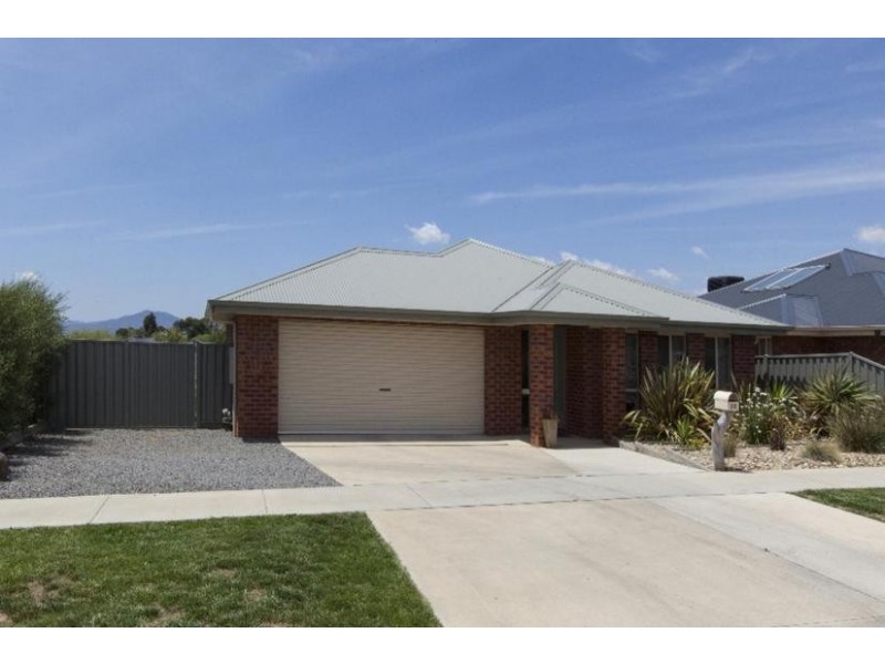 32 Wild Street, Ararat VIC 3377