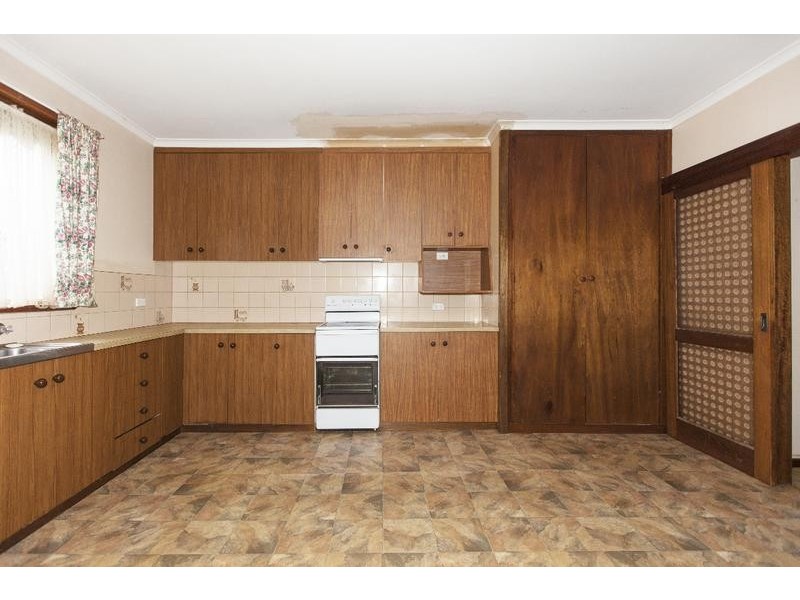 46 McLellan Street, Ararat VIC 3377