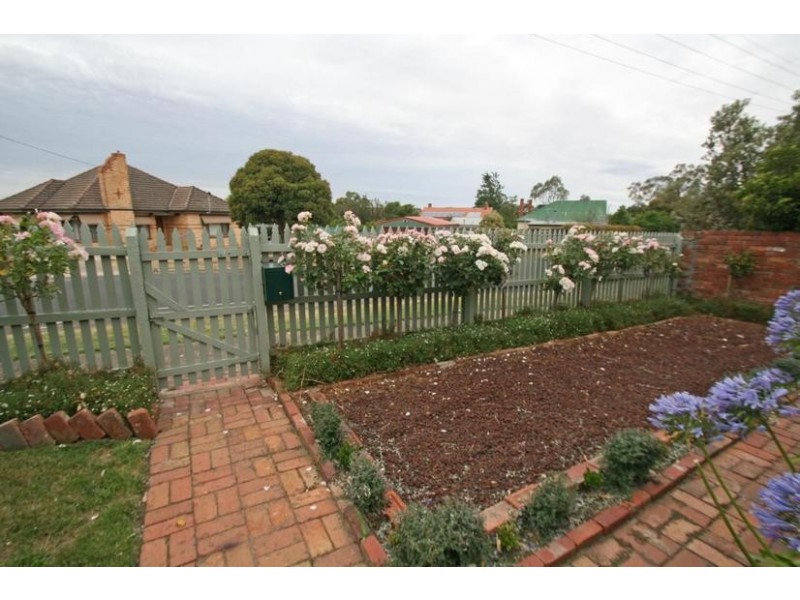 5 George Road, Ararat VIC 3377