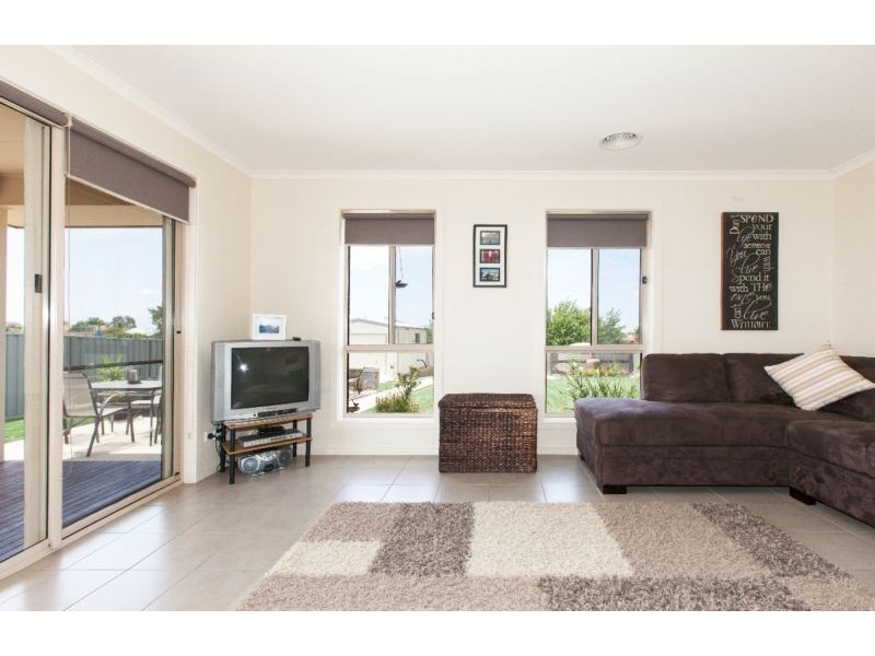 32 Wild Street, Ararat VIC 3377