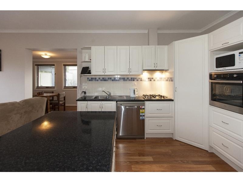 66 Banfield Street, Ararat VIC 3377