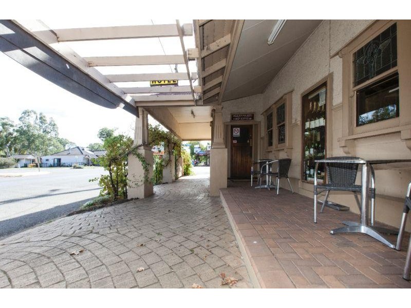 101 Main Street, Great Western VIC 3377