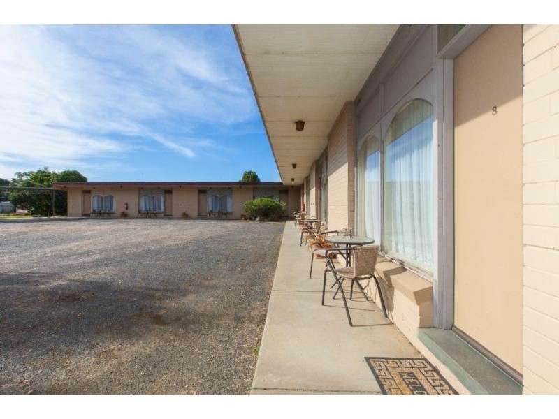 101 Main Street, Great Western VIC 3377