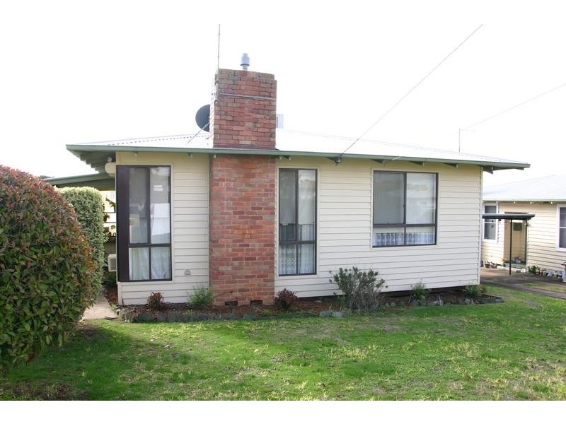 5 Montgomery Street, Ararat VIC 3377