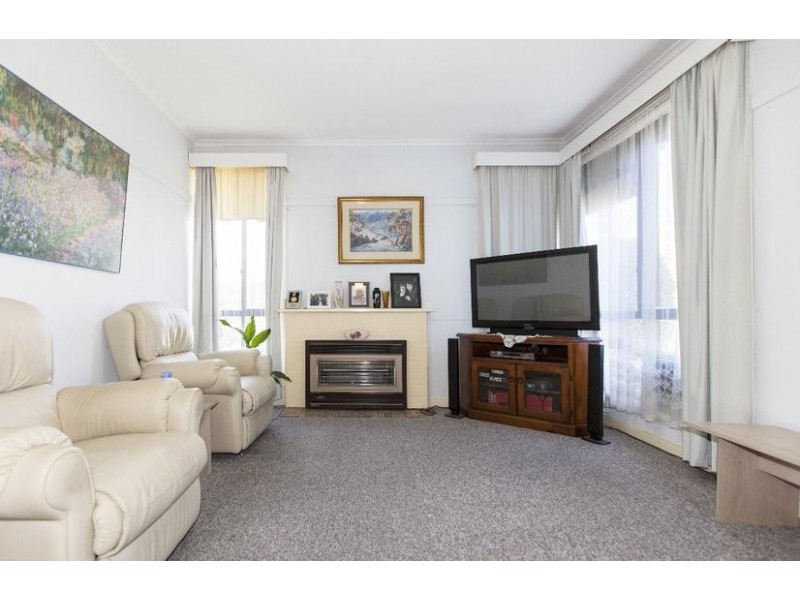 5 Montgomery Street, Ararat VIC 3377