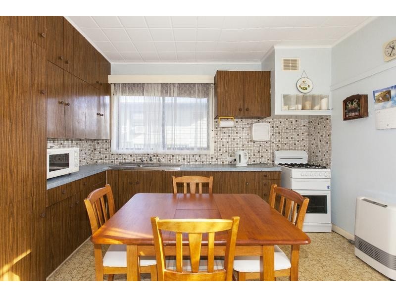 5 Montgomery Street, Ararat VIC 3377