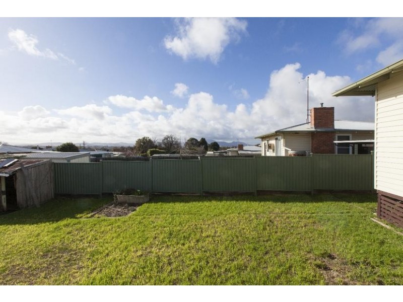 5 Montgomery Street, Ararat VIC 3377
