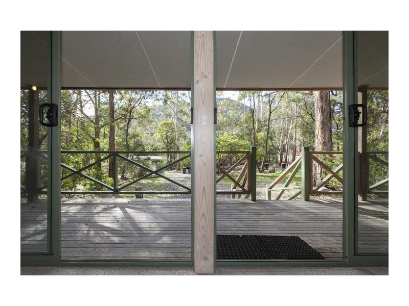 86 Scotts Road, Halls Gap VIC 3381
