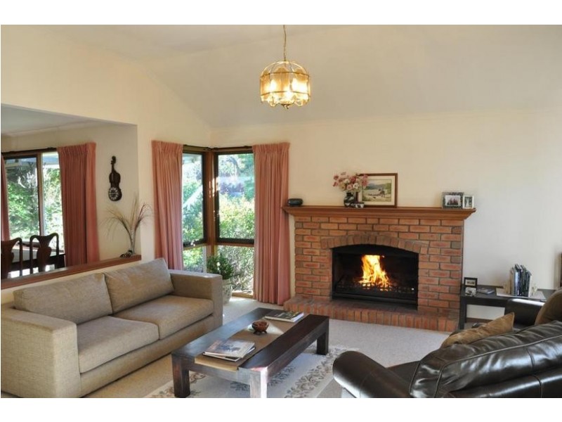 11 Golf Links Road, Ararat VIC 3377