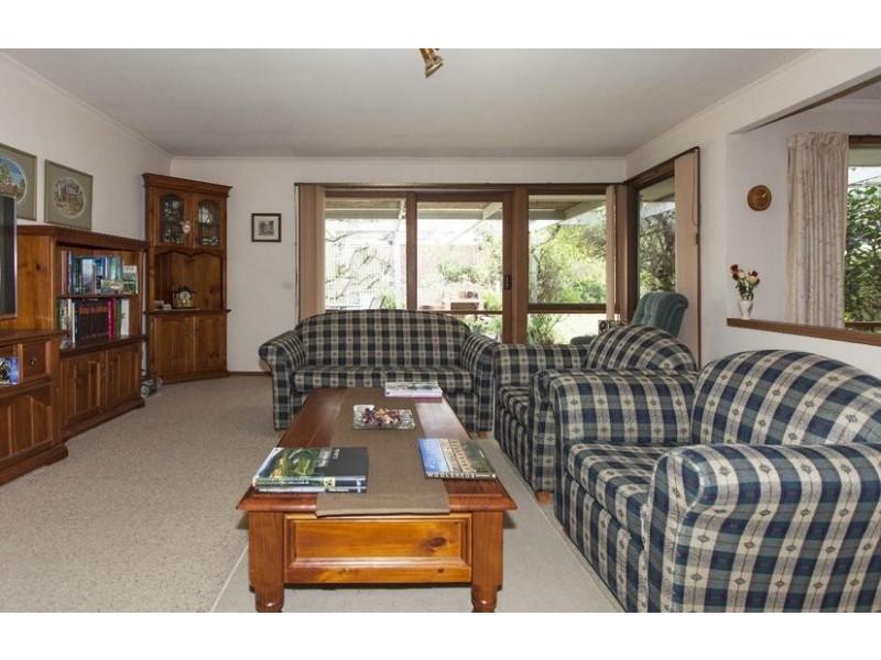 11 Golf Links Road, Ararat VIC 3377