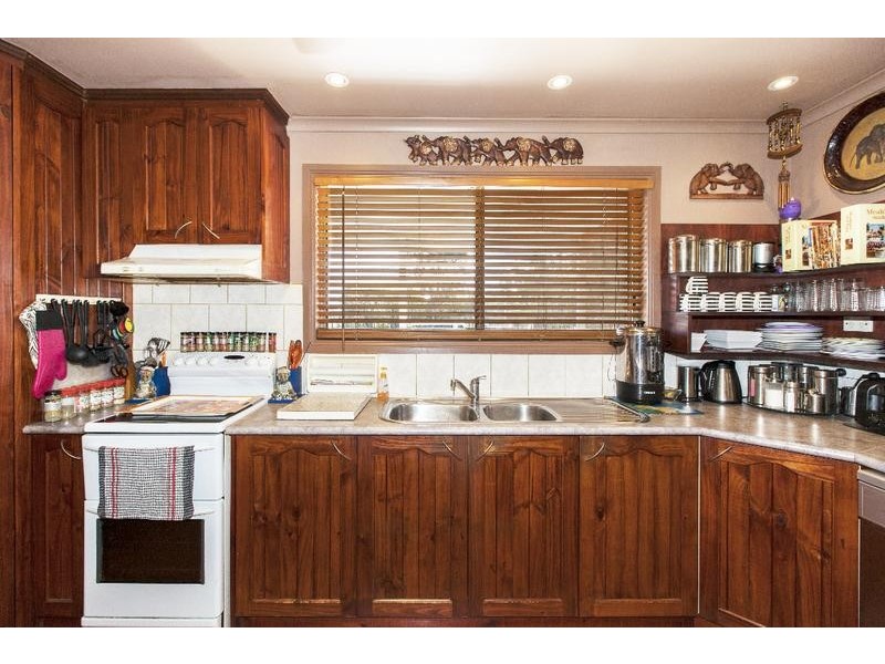 7 School Loop Road, Landsborough West VIC 3384