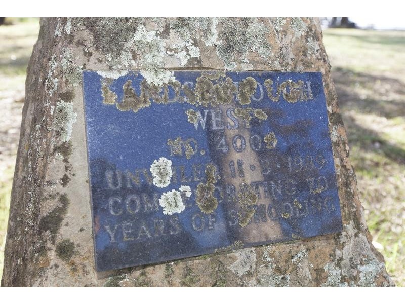 7 School Loop Road, Landsborough West VIC 3384