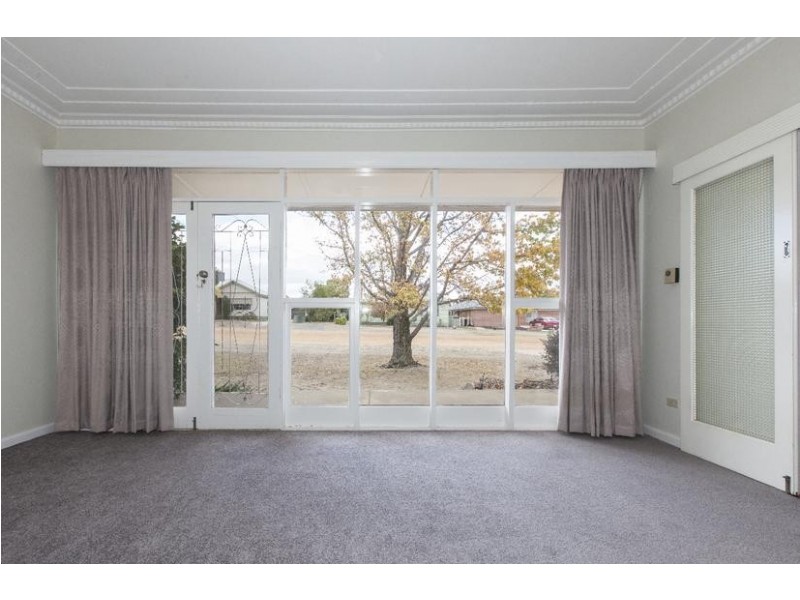 7 Eyre Street, Ararat VIC 3377