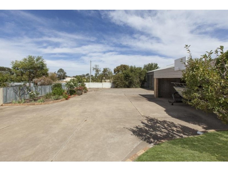 7 Eyre Street, Ararat VIC 3377