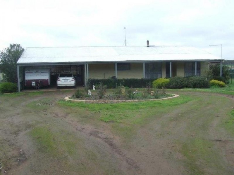 2318 Mortlake – Ararat Road, Woorndoo VIC 3272