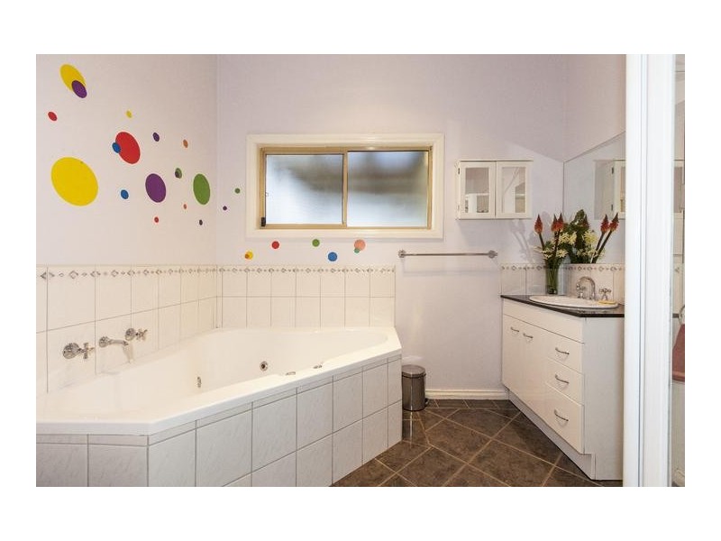 6 Rundell Street, Ararat VIC 3377