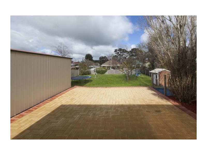 6 Rundell Street, Ararat VIC 3377