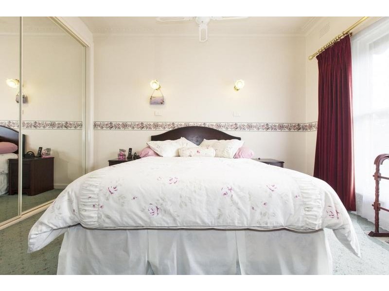 22 Ford Street, Ararat VIC 3377