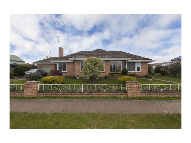 41-43 High Street, Ararat VIC 3377