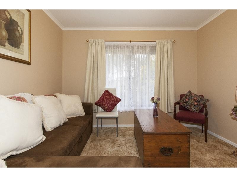 42 Dean Street, Ararat VIC 3377